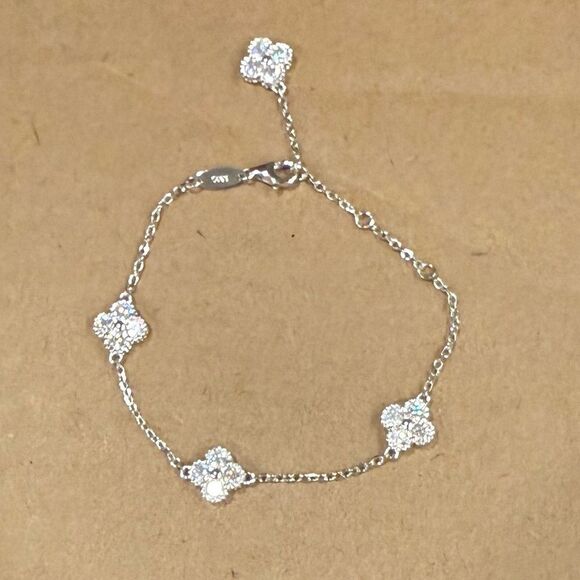 Moissanite Clover Bracelet in 925 Sterling Silver 6-7 inches - Picture 1 of 3
